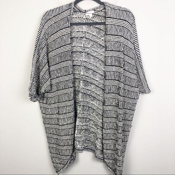 CHARMING CHARLIE | Kimono Style Cardigan Striped - Picture 1 of 8
